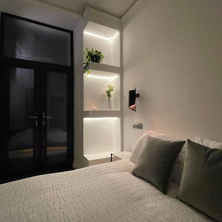 Luxury Apartment Edinburgh Centre With Steam Room Esterno foto