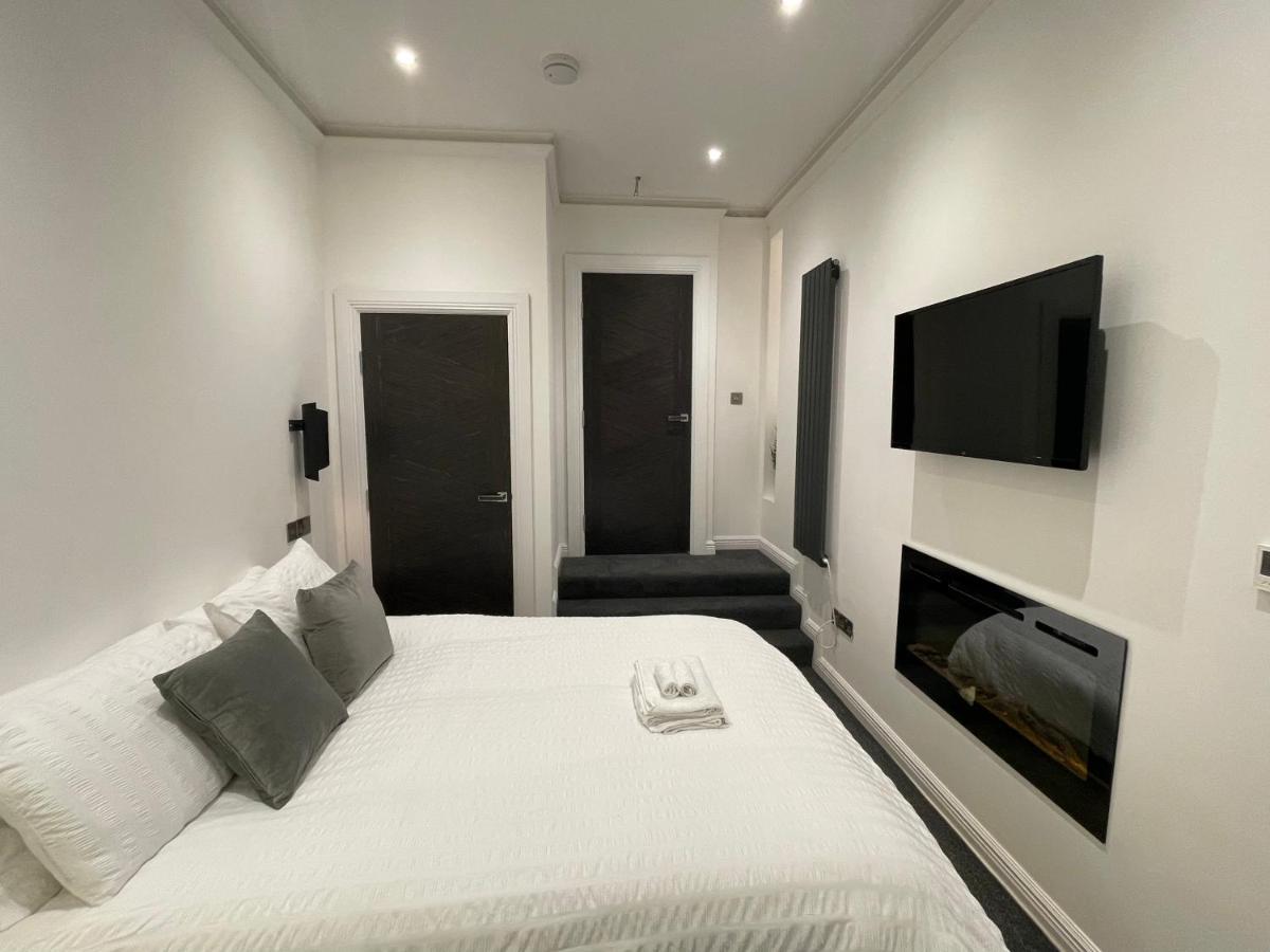 Luxury Apartment Edinburgh Centre With Steam Room Esterno foto