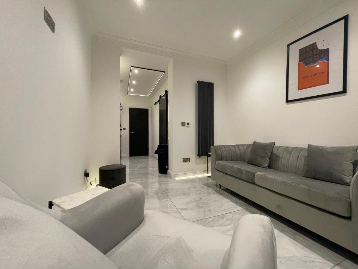 Luxury Apartment Edinburgh Centre With Steam Room Esterno foto