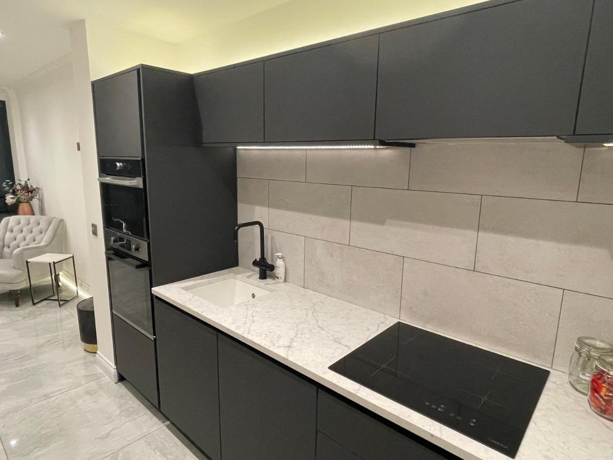 Luxury Apartment Edinburgh Centre With Steam Room Esterno foto