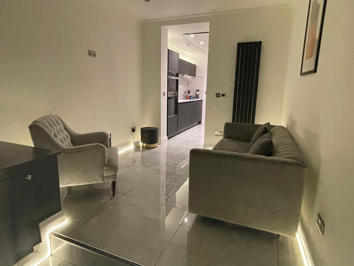 Luxury Apartment Edinburgh Centre With Steam Room Esterno foto
